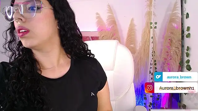 Snapshot of Aurora_Brownn chatting on September 19, 2025, 4:47 am Aurora Brownn online show from September 19, 2025, 4:47 am