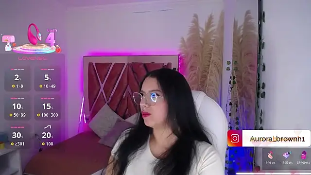 Snapshot of Aurora_Brownn chatting on October 15, 2025, 4:34 am Aurora Brownn online show from October 15, 2025, 4:34 am