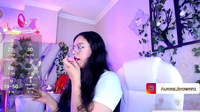 Snapshot of Aurora_Brownn chatting on November 28, 2025, 4:37 am Aurora Brownn online show from November 28, 2025, 4:37 am