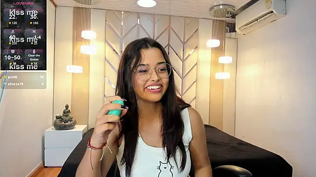 Ariana Pierce online show from January 31, 2025, 8:11 am