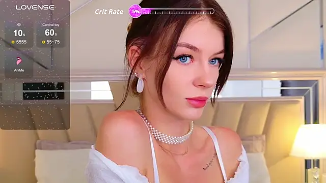 MeganMour online show from September 17, 2025, 5:25 pm