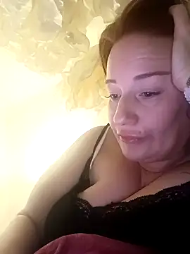 Engel mia online show from February 13, 2025, 7:03 am