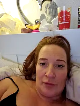 Engel mia online show from February 16, 2025, 5:37 pm