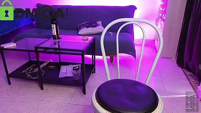 Lia madame online show from March 8, 2025, 5:59 am