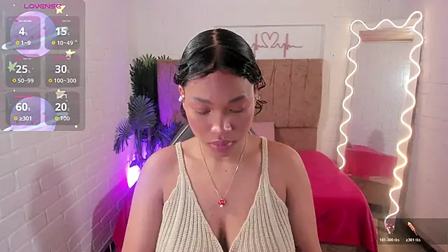 penelope tay1 online show from November 3, 2025, 3:19 am