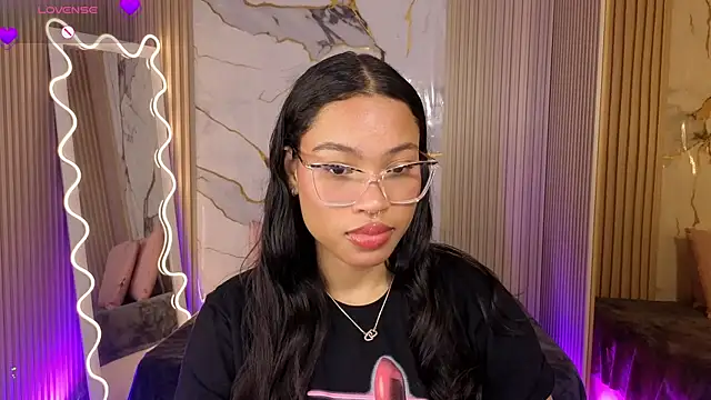 penelope tay1 online show from March 28, 2026, 3:39 am