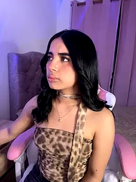 Emily-14 online show from November 15, 2025, 4:10 am