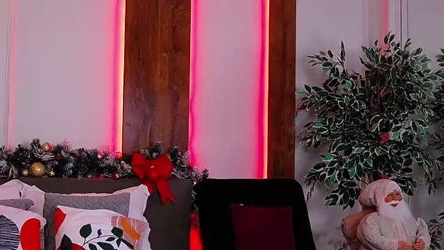 SkylerSpark online show from November 28, 2025, 7:27 pm