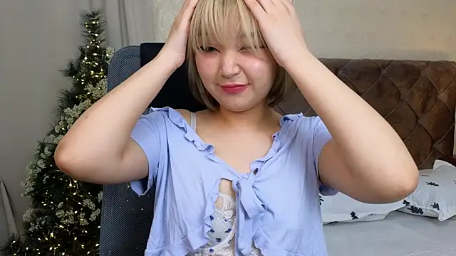 Milla Aheo online show from December 23, 2024, 4:39 pm