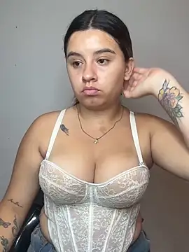 SaraBraun  online show from March 26, 2026, 6:02 pm