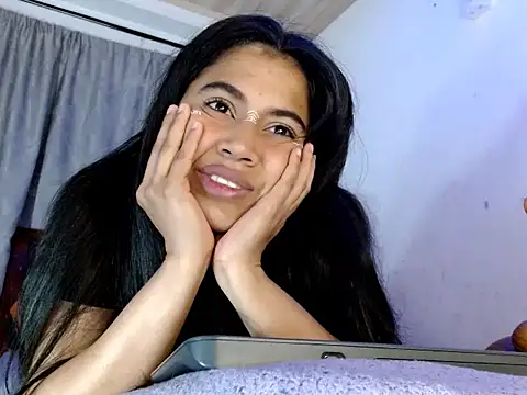 brihanna lena online show from October 17, 2025, 8:17 am