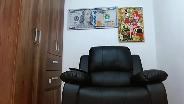 boss of cash online show from December 2, 2025, 8:26 pm