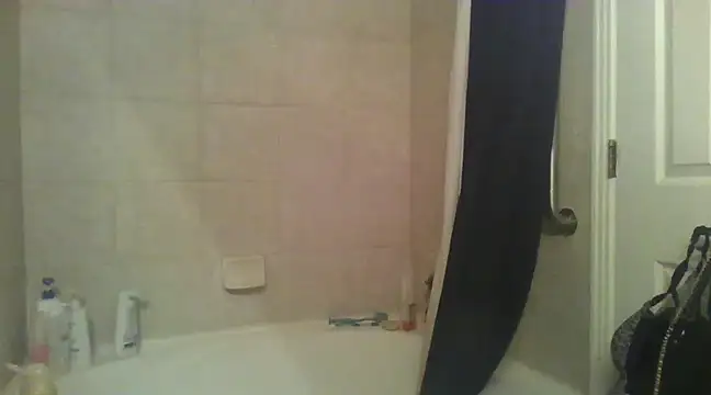 Snapshot of LuckiXCX chatting on February 8, 2025, 11:55 am LuckiXCX online show from February 8, 2025, 11:55 am