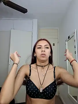 Jazmin-Cerezita online show from November 2, 2025, 12:02 am