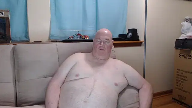 harley99574 online show from September 17, 2025, 11:34 am