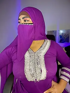 jazmin anbar online show from April 20, 2026, 10:11 pm