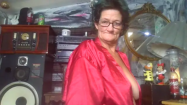 SlickedDryr online show from December 12, 2024, 5:48 pm