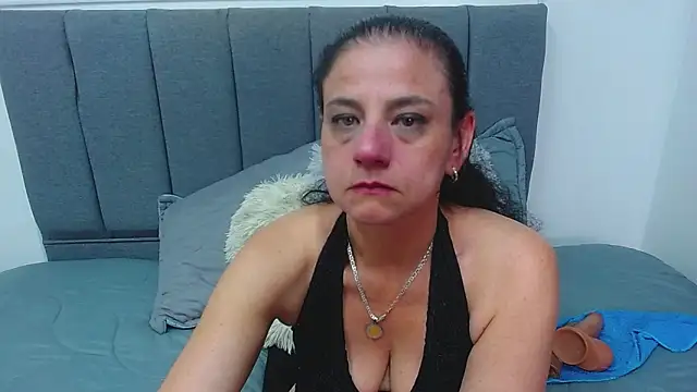 sasi luna online show from February 18, 2025, 8:14 pm