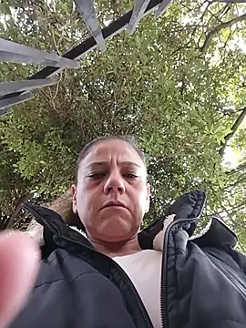 sasi luna online show from March 19, 2026, 1:04 pm