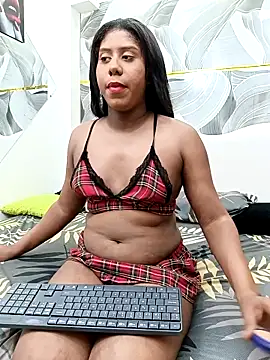 CamilosaOrtega online show from April 7, 2026, 12:16 pm