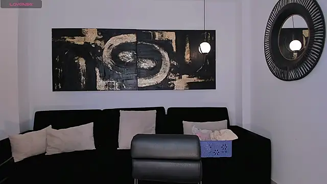 BellaCarteer  online show from February 13, 2025, 12:54 pm