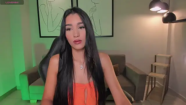 BellaCarteer  online show from September 22, 2025, 12:18 pm