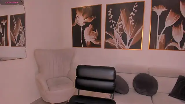 BellaCarteer  online show from March 29, 2026, 6:30 pm