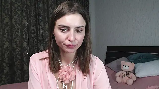 Lesyisme online show from March 11, 2025, 10:40 am