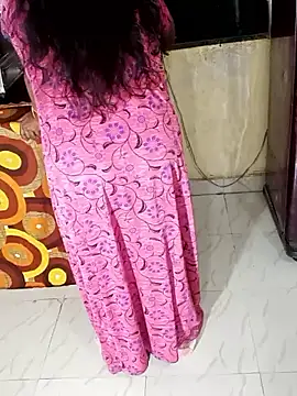 Snapshot of _Hot-Couple chatting on December 19, 2025, 8:27 pm Hot-Couple online show from December 19, 2025, 8:27 pm
