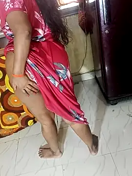 Snapshot of _Hot-Couple chatting on May 25, 2026, 11:05 am Hot-Couple online show from May 25, 2026, 11:05 am