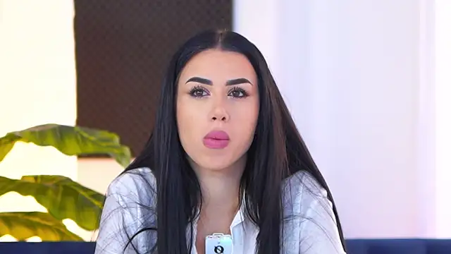 Jenna Day online show from October 17, 2025, 9:23 am