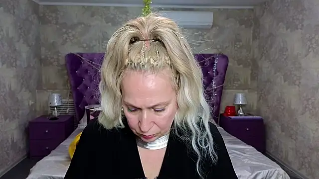 Penelope Pinky online show from January 19, 2025, 4:46 pm