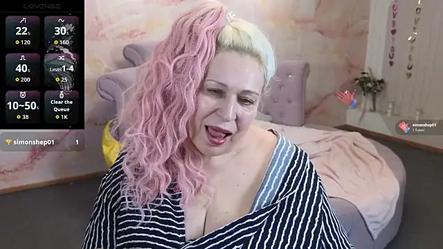 Penelope Pinky online show from March 24, 2026, 11:04 am