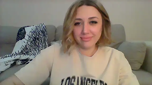 VickyLove047 online show from January 2, 2025, 7:33 am