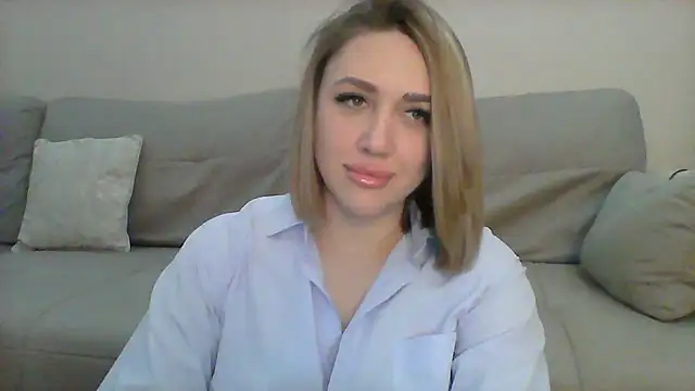 VickyLove047 online show from January 3, 2025, 5:28 am