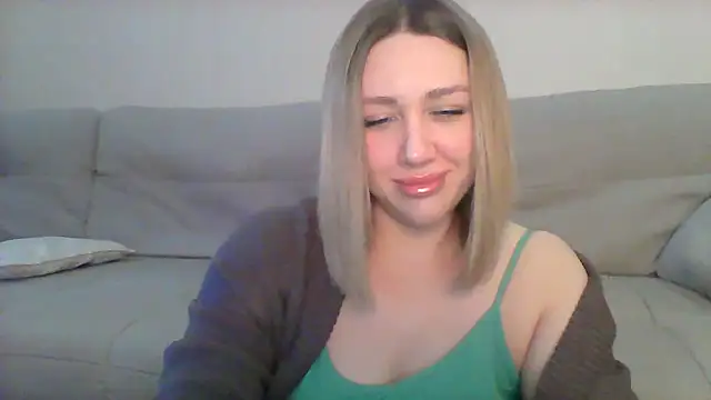 VickyLove047 online show from March 8, 2025, 5:49 am