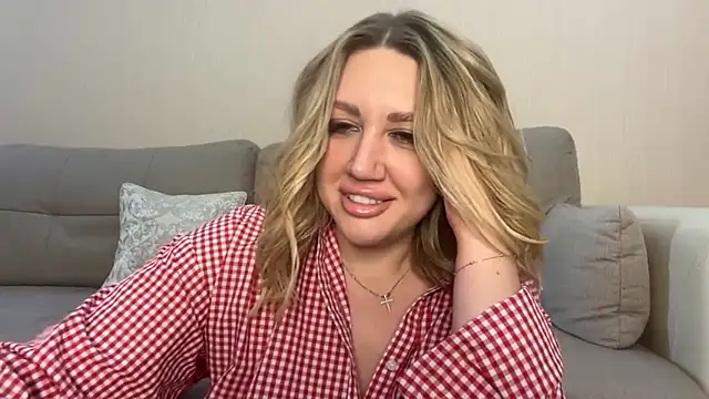 VickyLove047 online show from October 9, 2025, 7:28 am