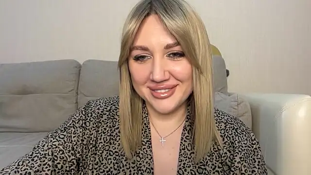 VickyLove047 online show from May 10, 2026, 8:19 am