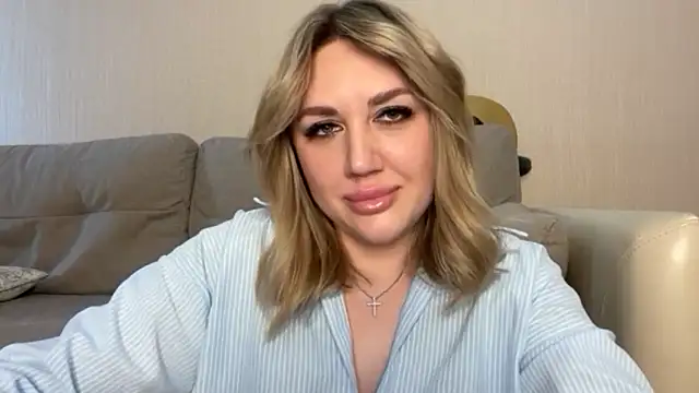 VickyLove047 online show from May 27, 2026, 11:07 am