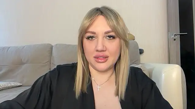 VickyLove047 online show from May 28, 2026, 8:33 am