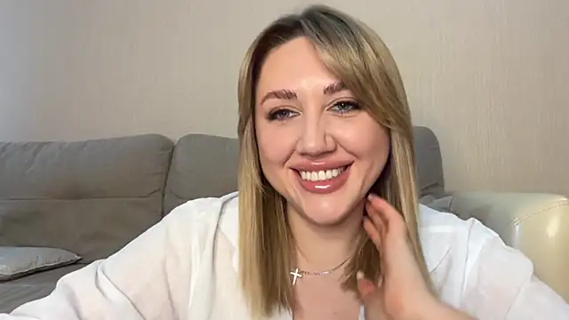 VickyLove047 online show from June 23, 2026, 6:55 am