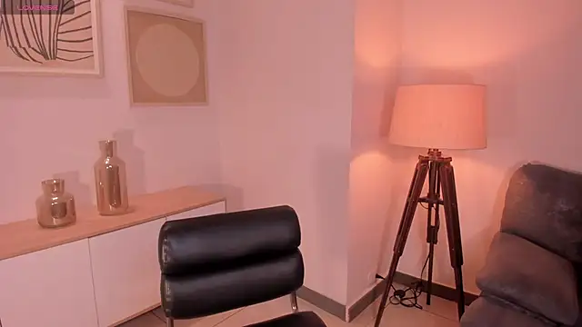 FernandaX1 online show from March 8, 2025, 3:39 am