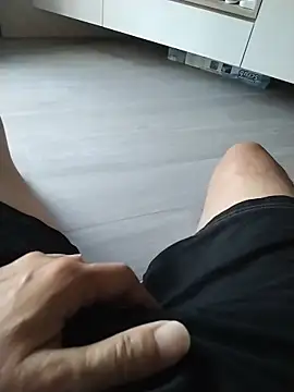 Dannydy2015 online show from October 16, 2025, 12:55 am