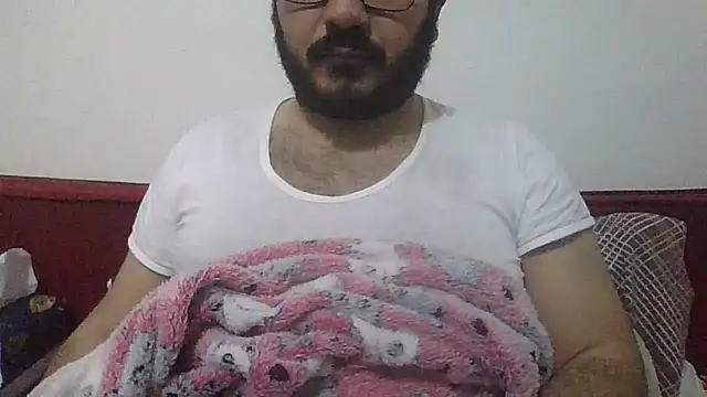 UrfavSlaveBitch online show from March 8, 2026, 4:33 pm