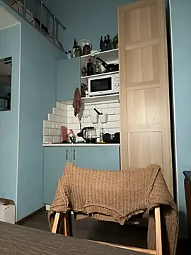 KillaSMilla online show from December 28, 2024, 2:33 am