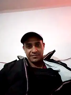 NewBe9D9 online show from March 7, 2025, 2:36 am