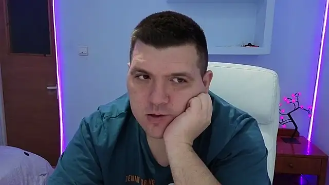 JasonJacks online show from September 15, 2025, 2:33 am