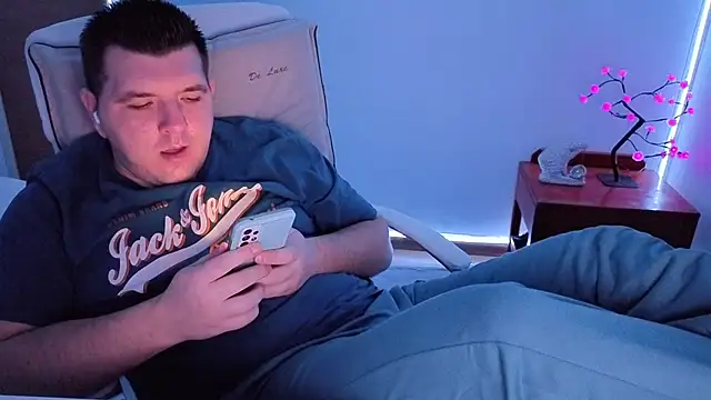 JasonJacks online show from October 25, 2025, 4:31 am