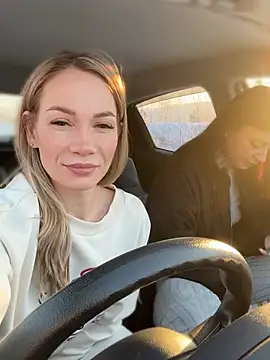 JulliaVegas online show from February 19, 2025, 2:23 am