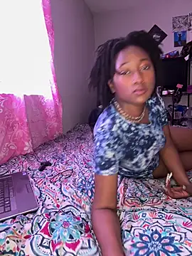 Snapshot of cum2mary_ chatting on May 10, 2026, 7:52 pm cum2mary online show from May 10, 2026, 7:52 pm